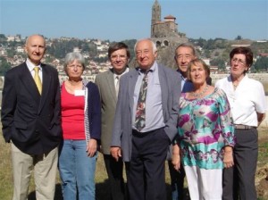 Membres du Bureau National : de gauche à droite Louis SEVAL Vice-Président, Martine PRELATI Trésorière adjointe, Joseph FOUCHER Trésorier, Jean Marie CHOUZENOUX Président, Jean FAURE Secrétaire, Thérèse DOMMART Vice-présidente, Annette GAUTIER Secrétaire adjointe
